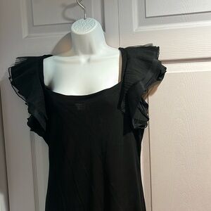 Lack knitting ruffled sleeve top